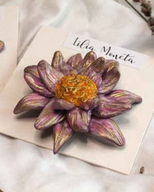 Sculpted Water Lily Magnet Monet Style 7 cm
