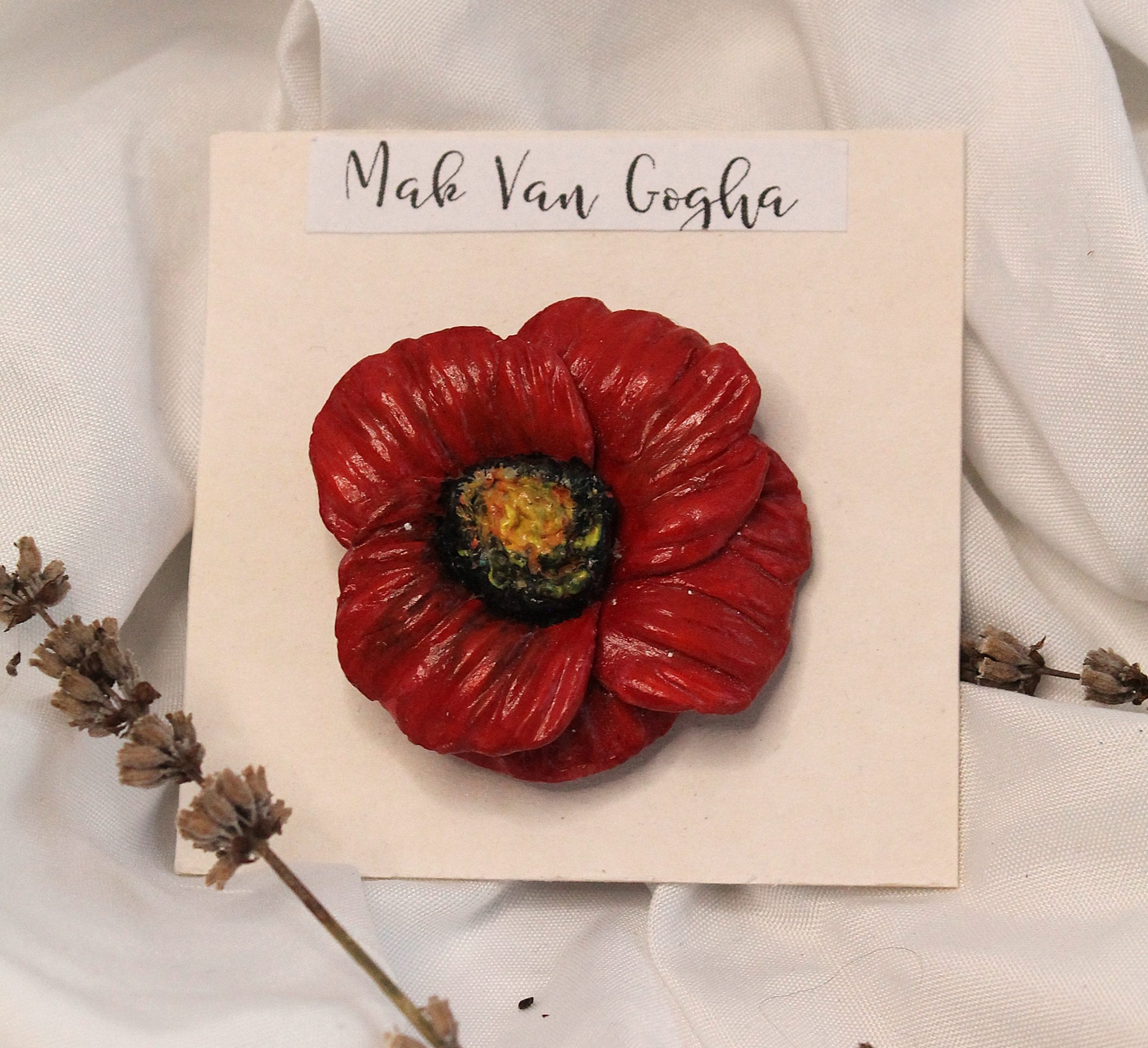 Magnetic 3D Poppies – Red Sculptural Flower Accessory for Mirrors & Decor - Image 5