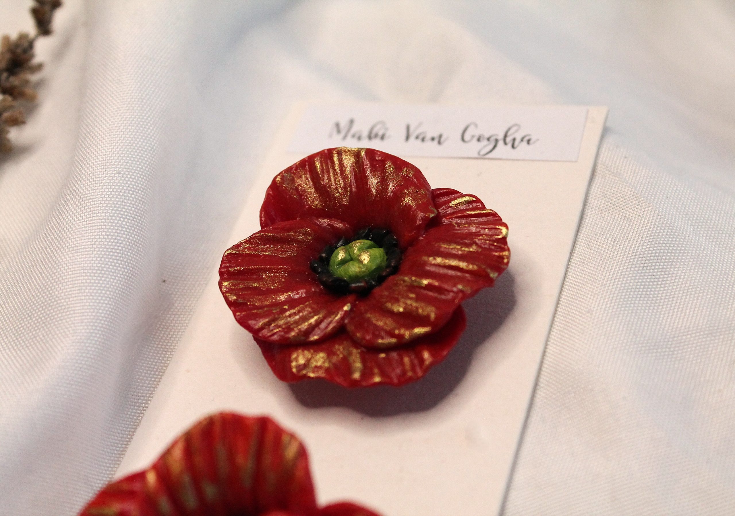 Magnetic 3D Poppies – Red Sculptural Flower Accessory for Mirrors & Decor - Image 14